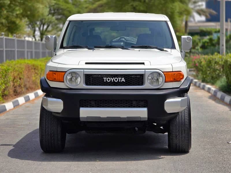 TOYOTA FJ CRUISER
